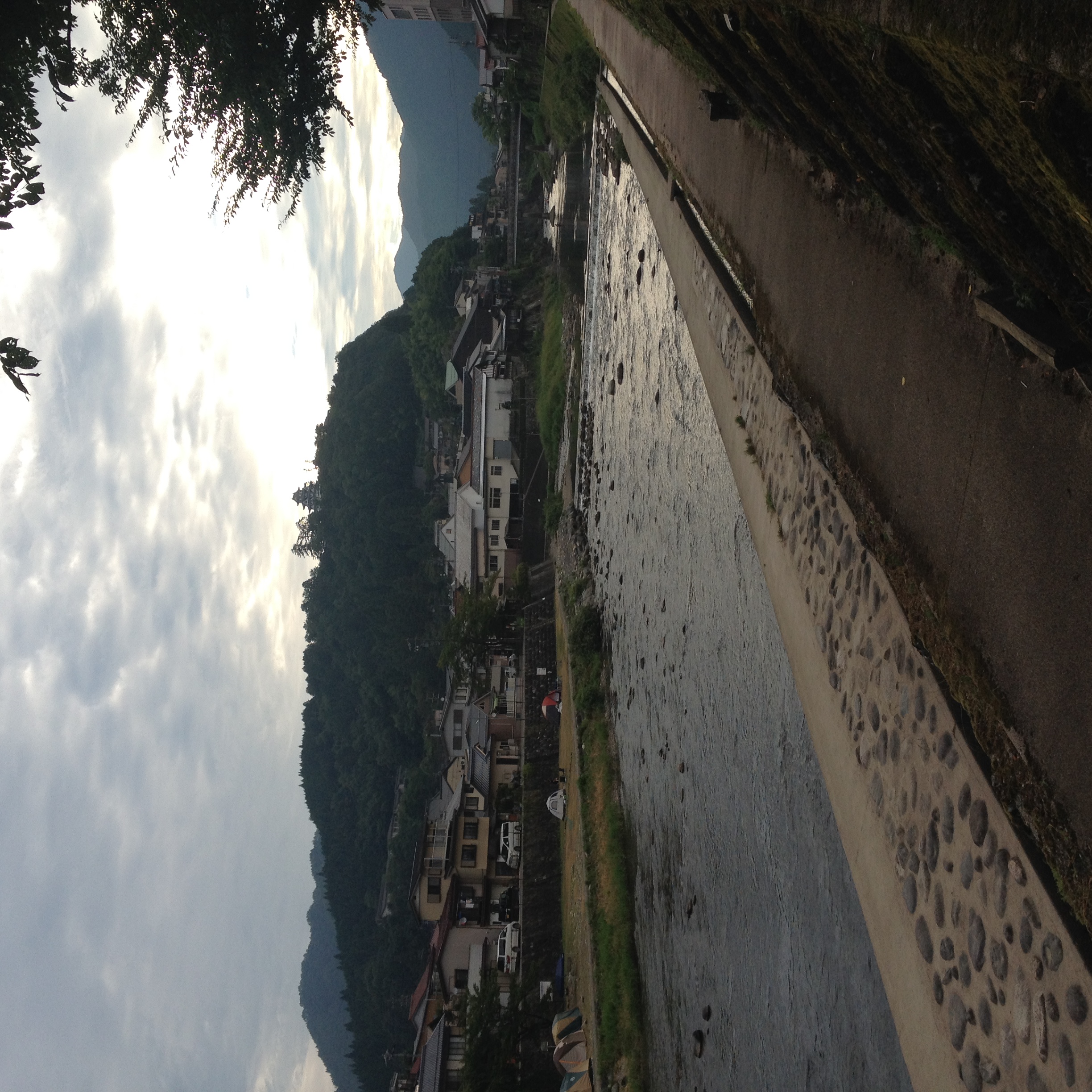 郡上八幡の川沿い町並み